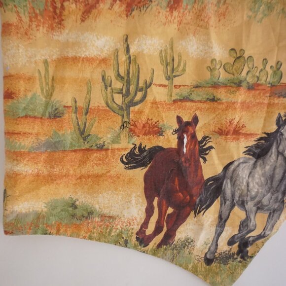 Horse Print Western Desert Scene Button Vest Tan Galloping Horses Boho S - Picture 6 of 8